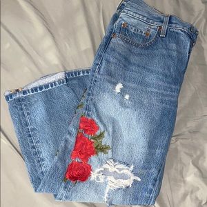 Levi 501 Tapered Rose Jeans